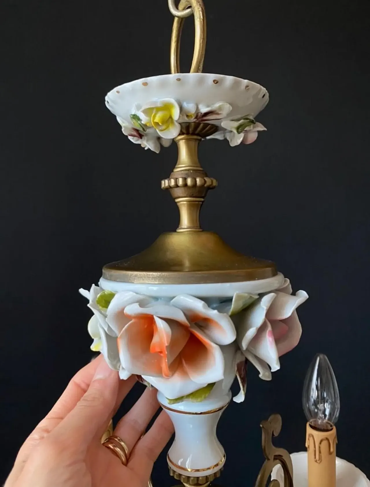 Lampadario in ceramica e ottone, anni '60 7