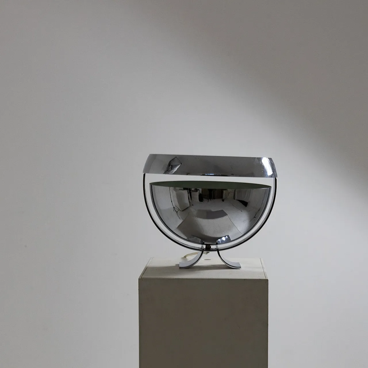 Model 6P2 lamp by Paolo Tilche for Sirrah, 1968 2