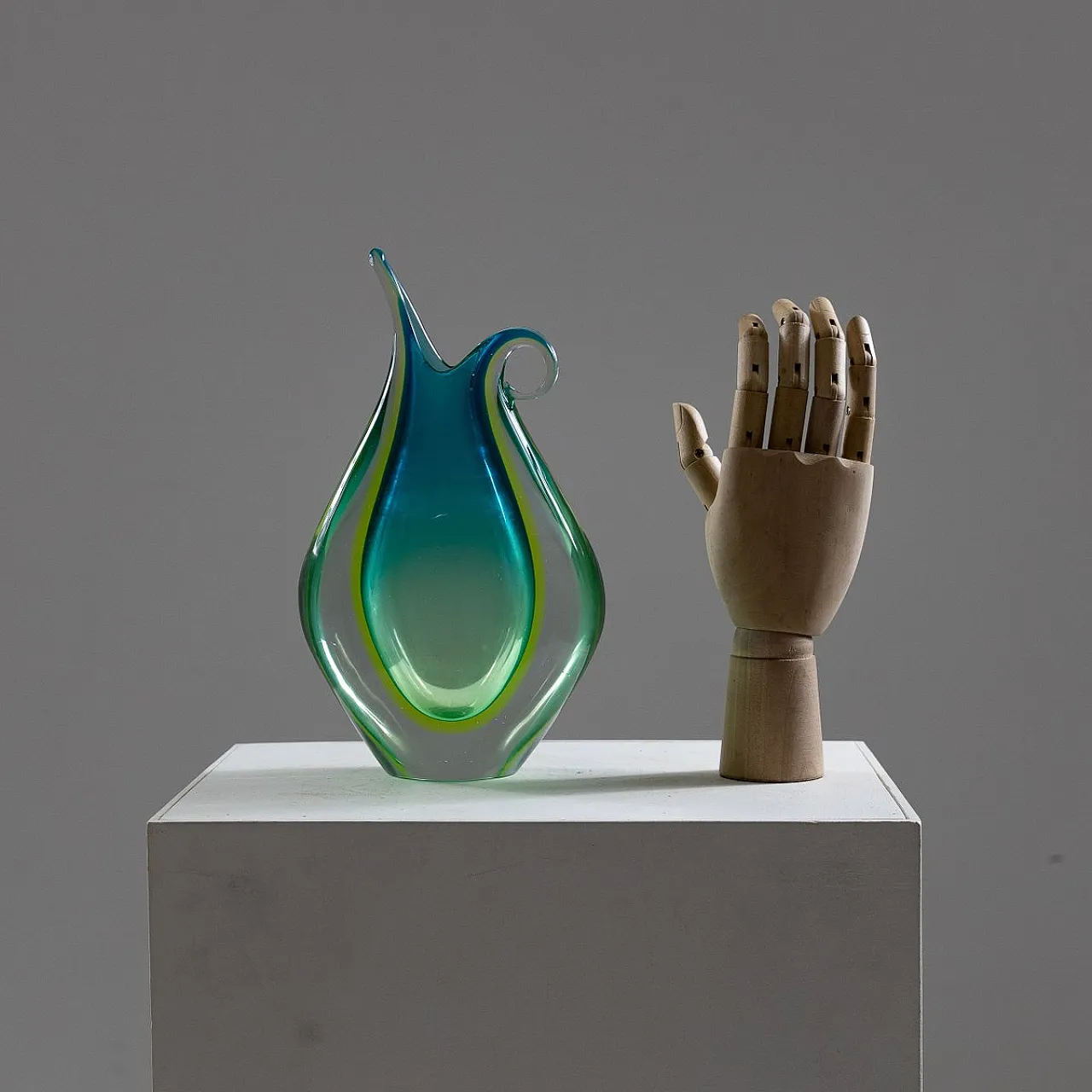Large submerged glass vase, 1960s 8
