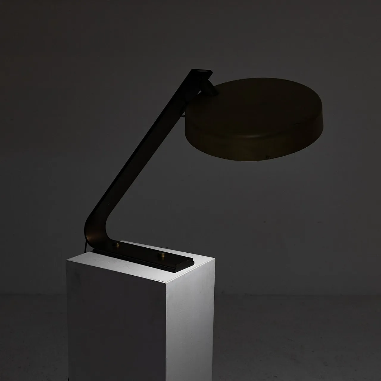 Table lamp with adjustable lampshade, 1980s 8