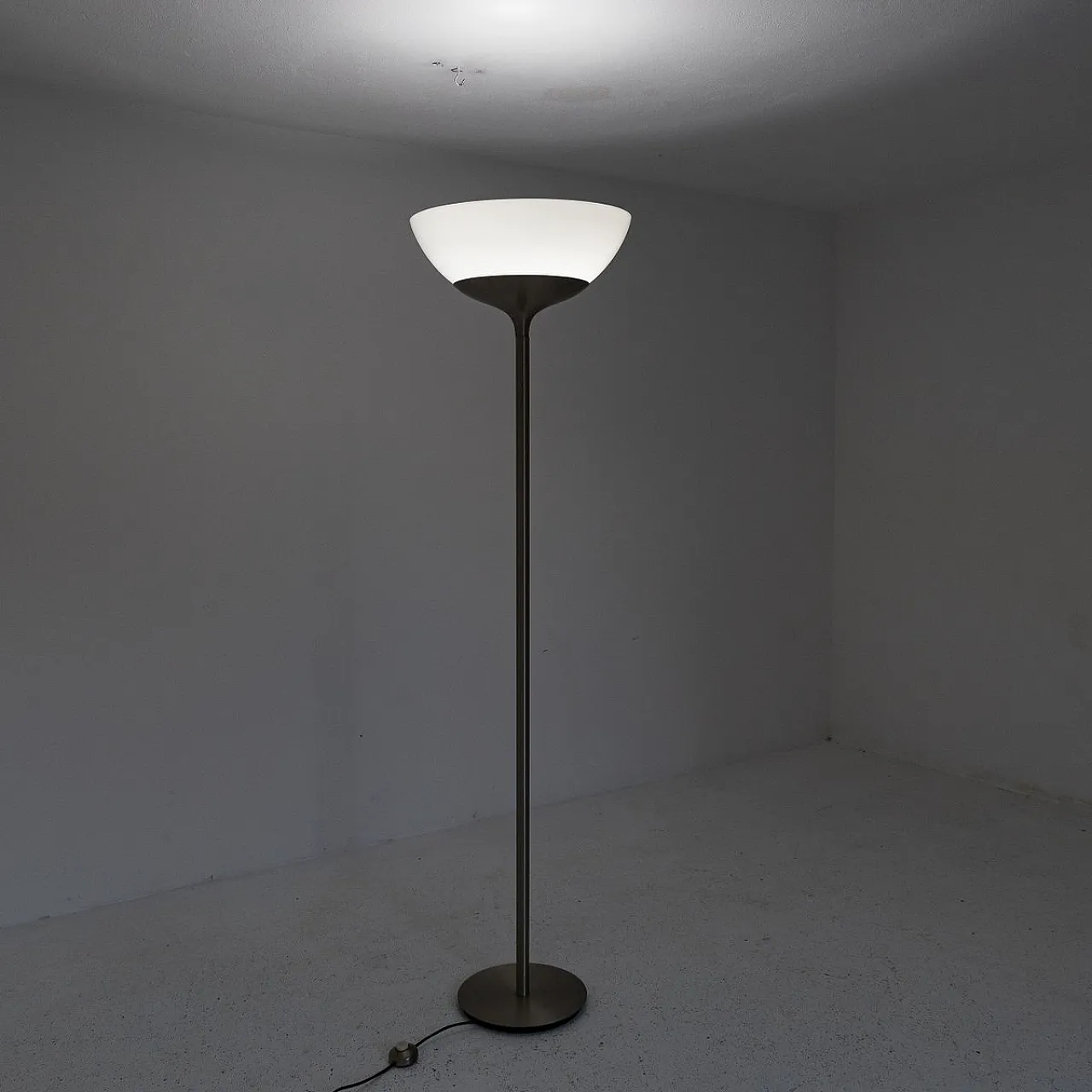 Aminta floor lamp for Artemide, Milan, 1960s 8