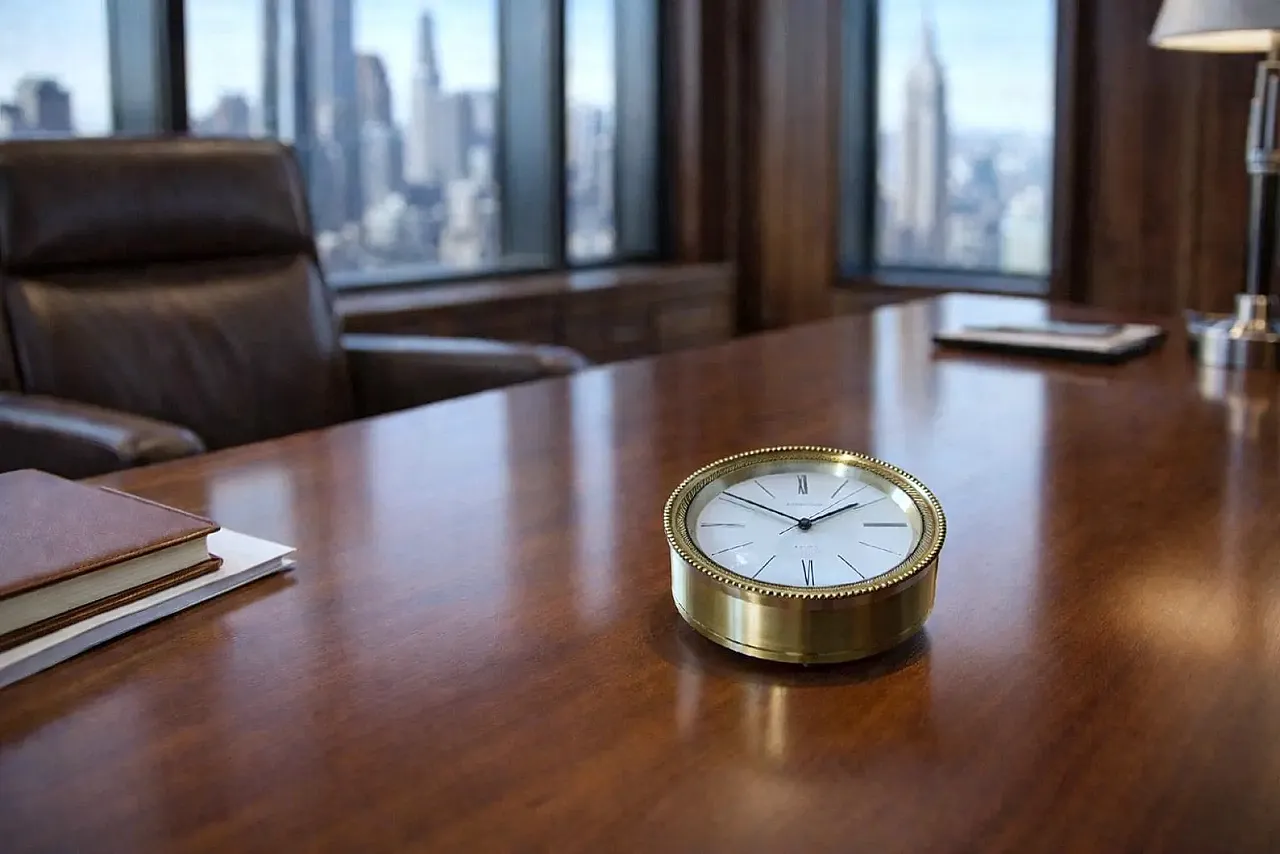 Jaeger LeCoultre table clock, Portescap REF. 5004, 1950s 2
