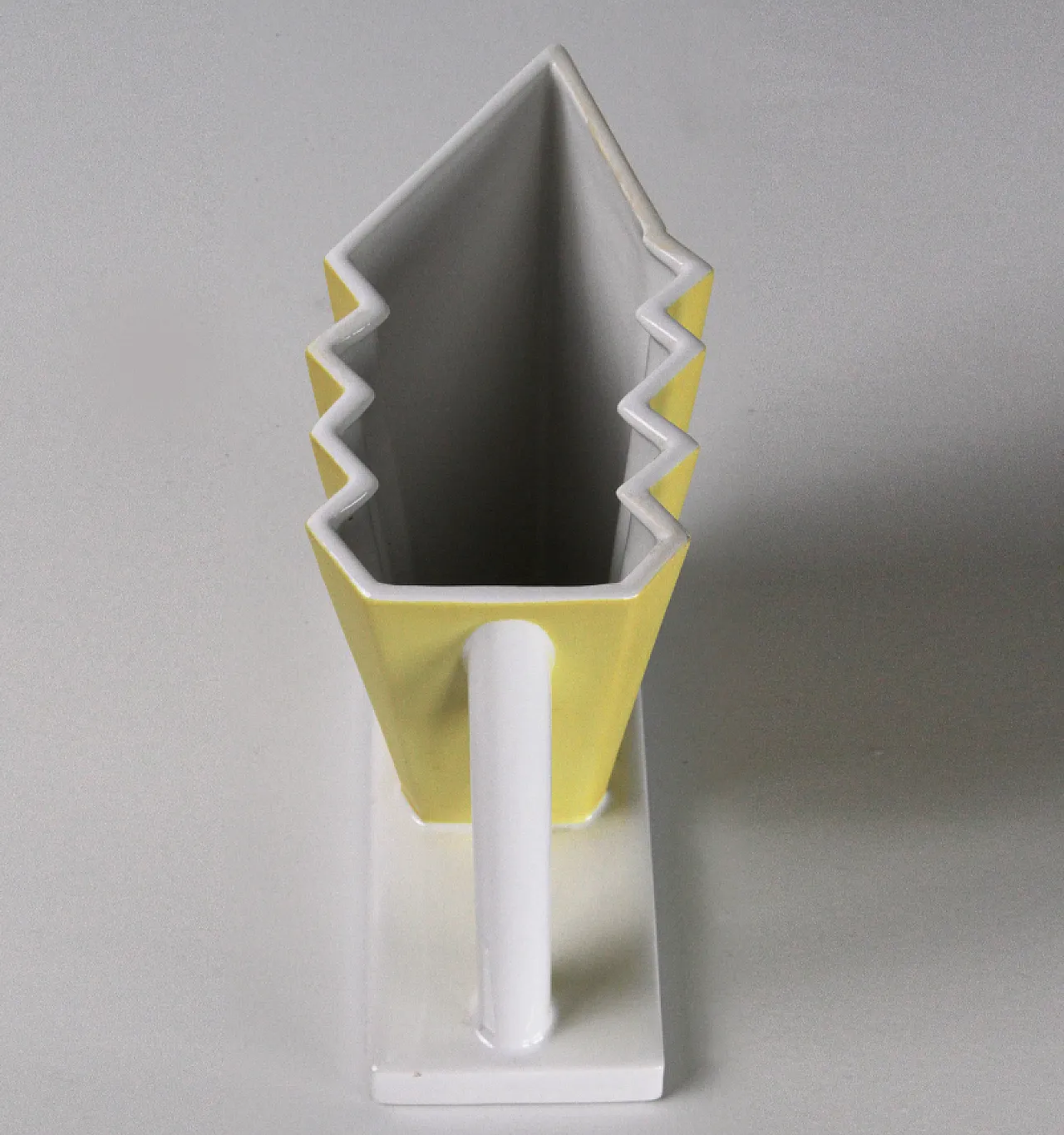 Vaso in ceramica di Ettore Sottsass per Alessio Sarri, '900 4