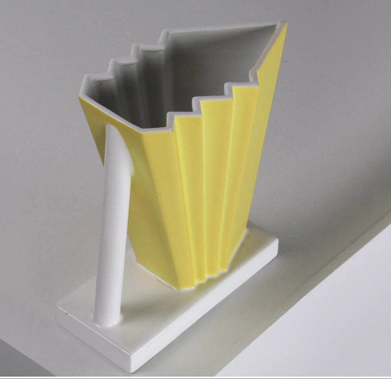 Vaso in ceramica di Ettore Sottsass per Alessio Sarri, '900 5