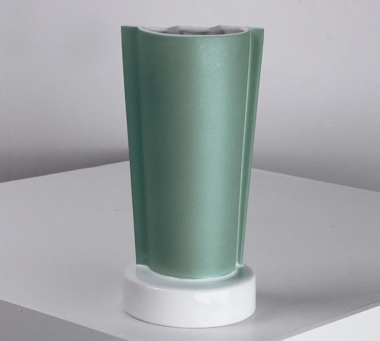 Vaso in ceramica di Ettore Sottsass per Alessio Sarri, '900 2