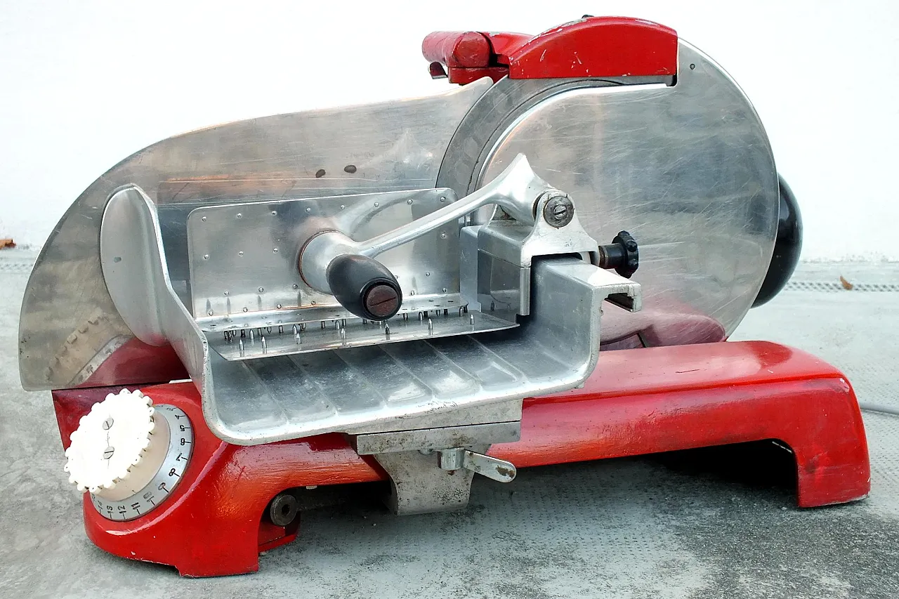Berkel 114 electric slicer Holland Rotterdam, mid-20th century 2