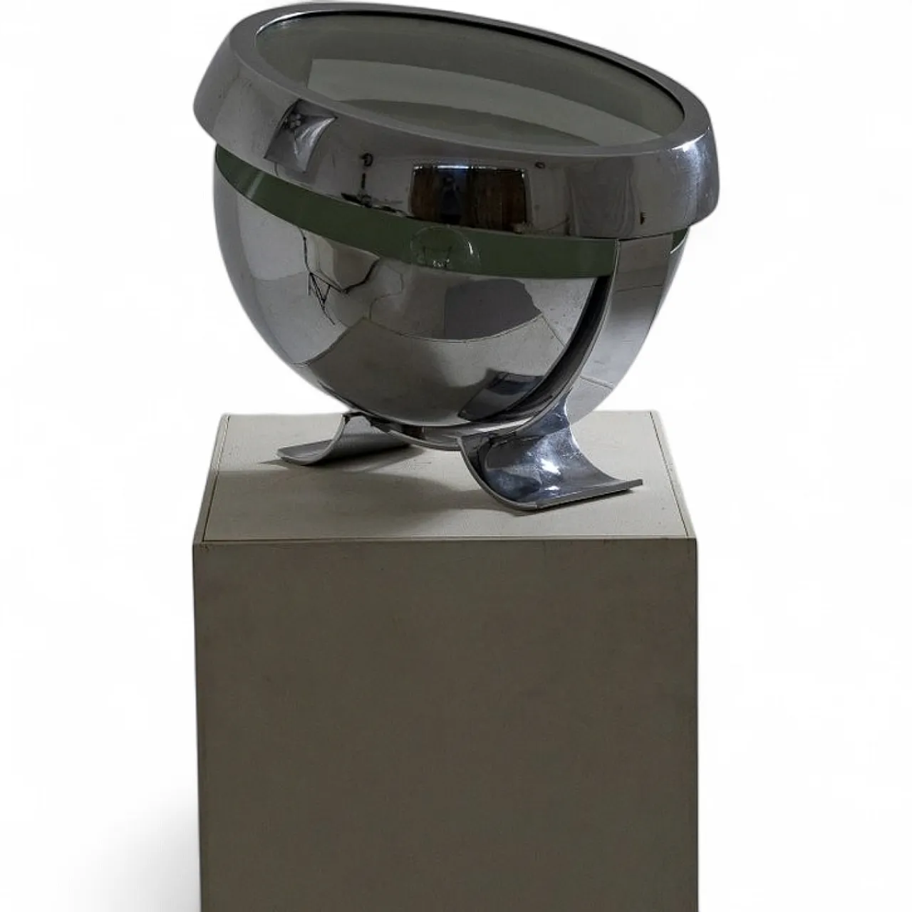 Model 6P2 lamp by Paolo Tilche for Sirrah, 1968 13