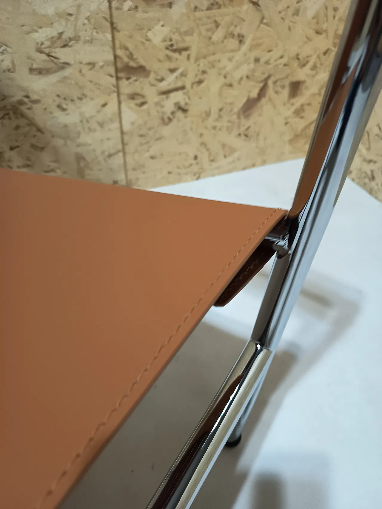 Pair of LC1 armchairs by Alivar in Cognac natural leather, 2000s 65