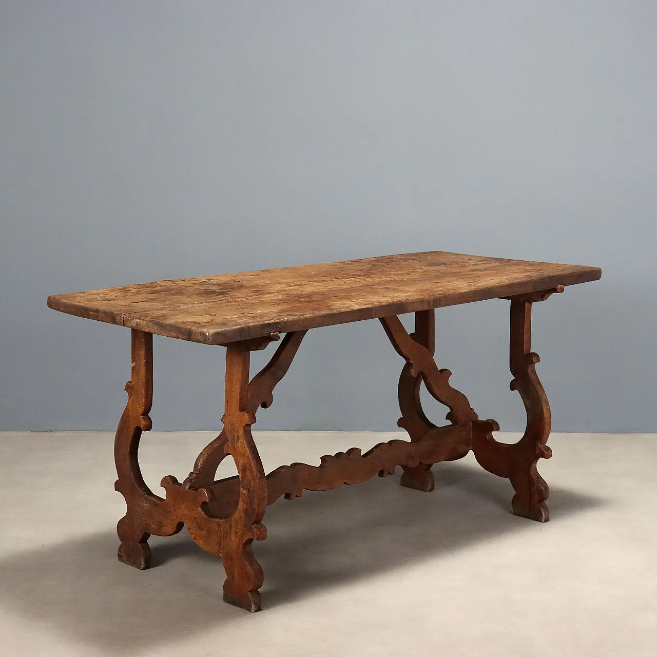 Fratino table in walnut, 20th century 1