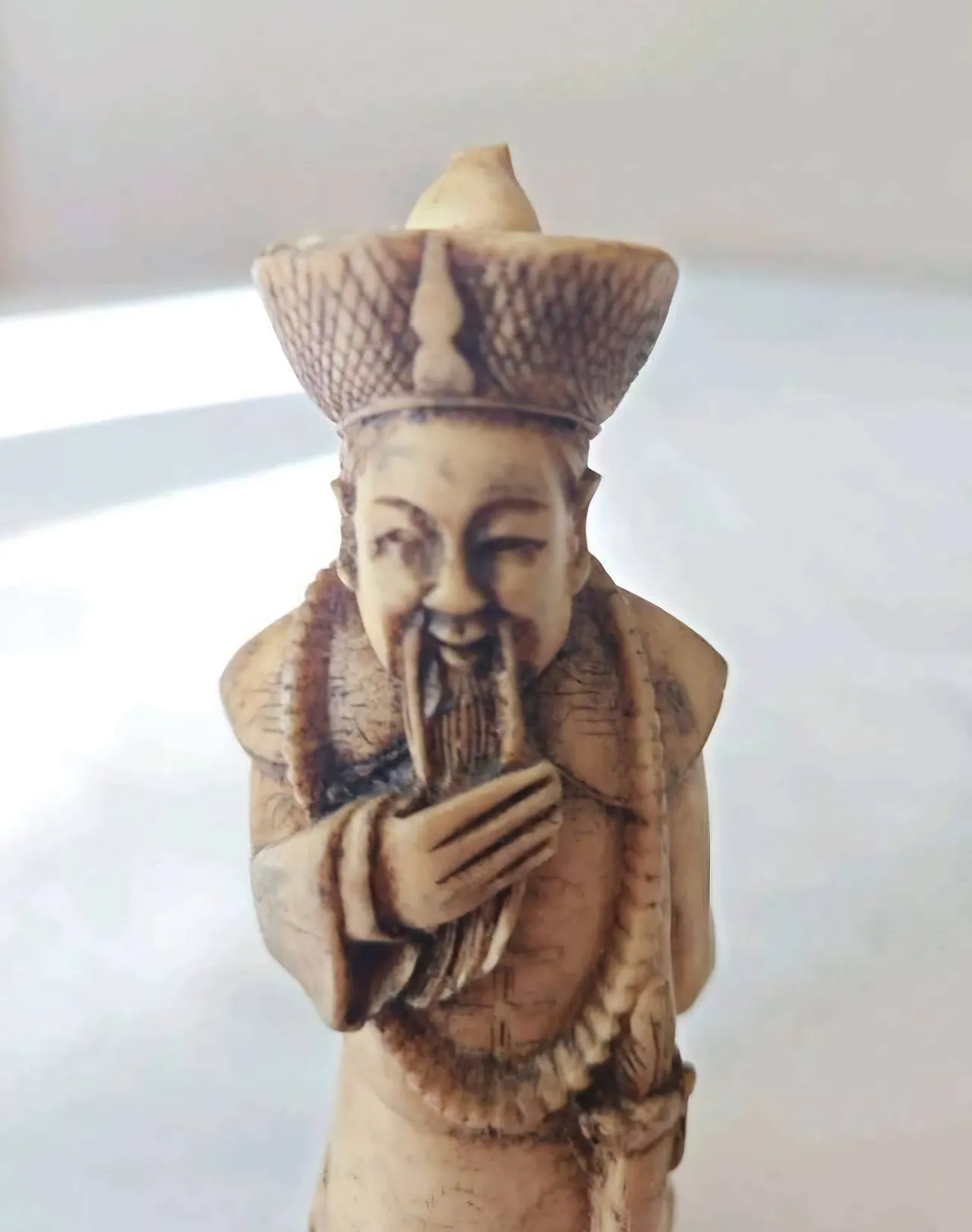 Carved Chinese Ivory Warrior Figure Ming/Quing Dynasty 8