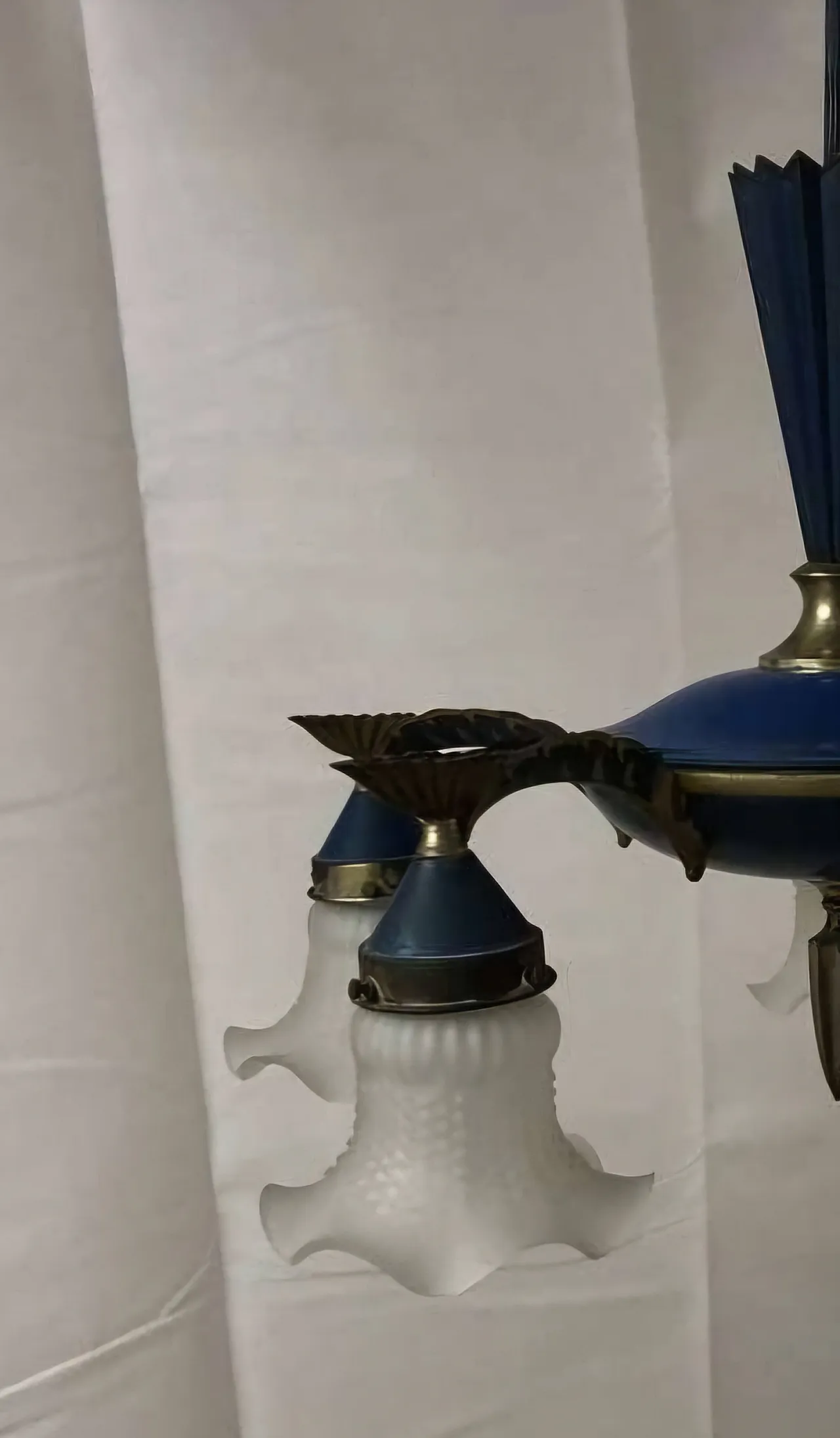 Blue Elegant Chandelier by Dagobert Peche, Early 20th Century 4