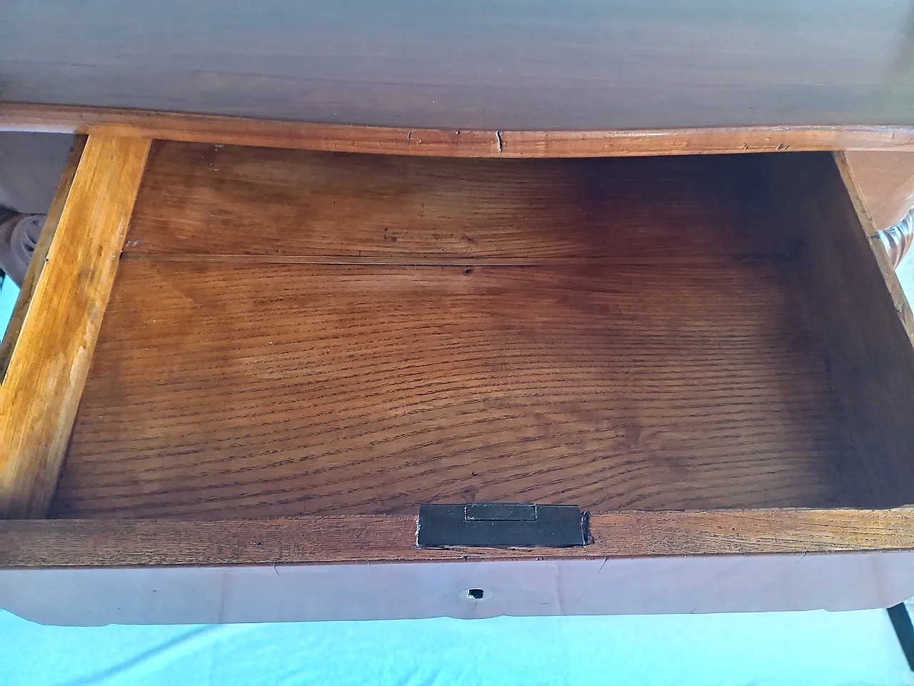 Biedermeier squared cherry console, early 19th century 24