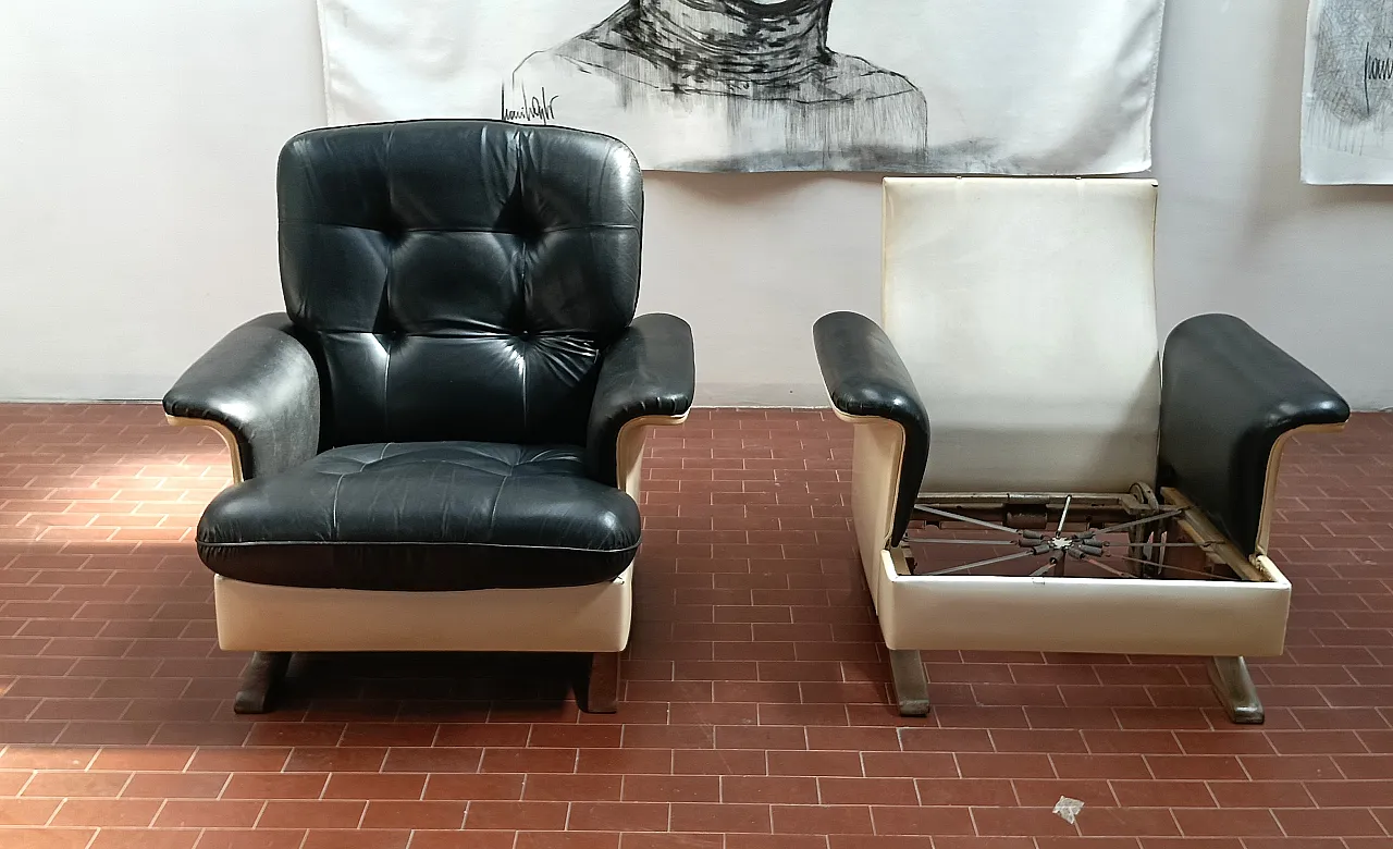 Pair of leather Relax armchairs by  by Mobili Pizzetti-Roma, 1960s 11
