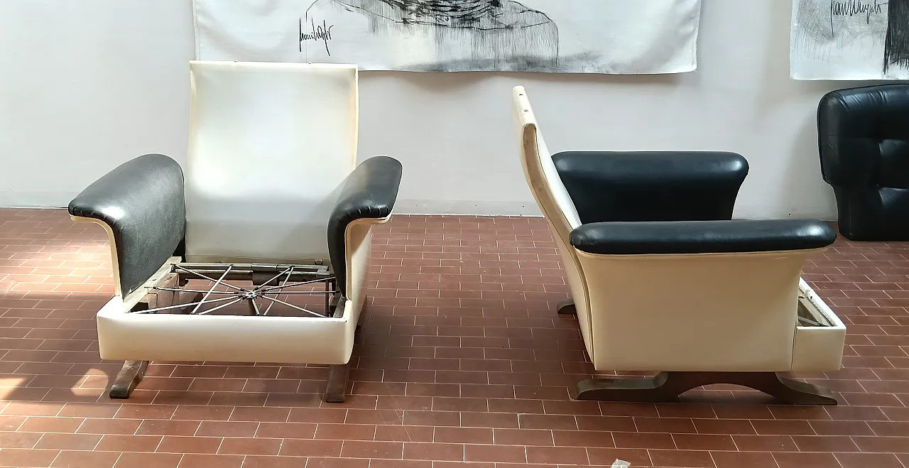 Pair of leather Relax armchairs by  by Mobili Pizzetti-Roma, 1960s 21