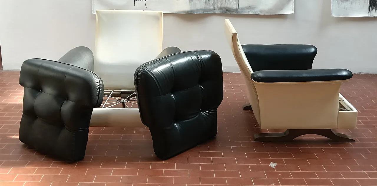 Pair of leather Relax armchairs by  by Mobili Pizzetti-Roma, 1960s 22