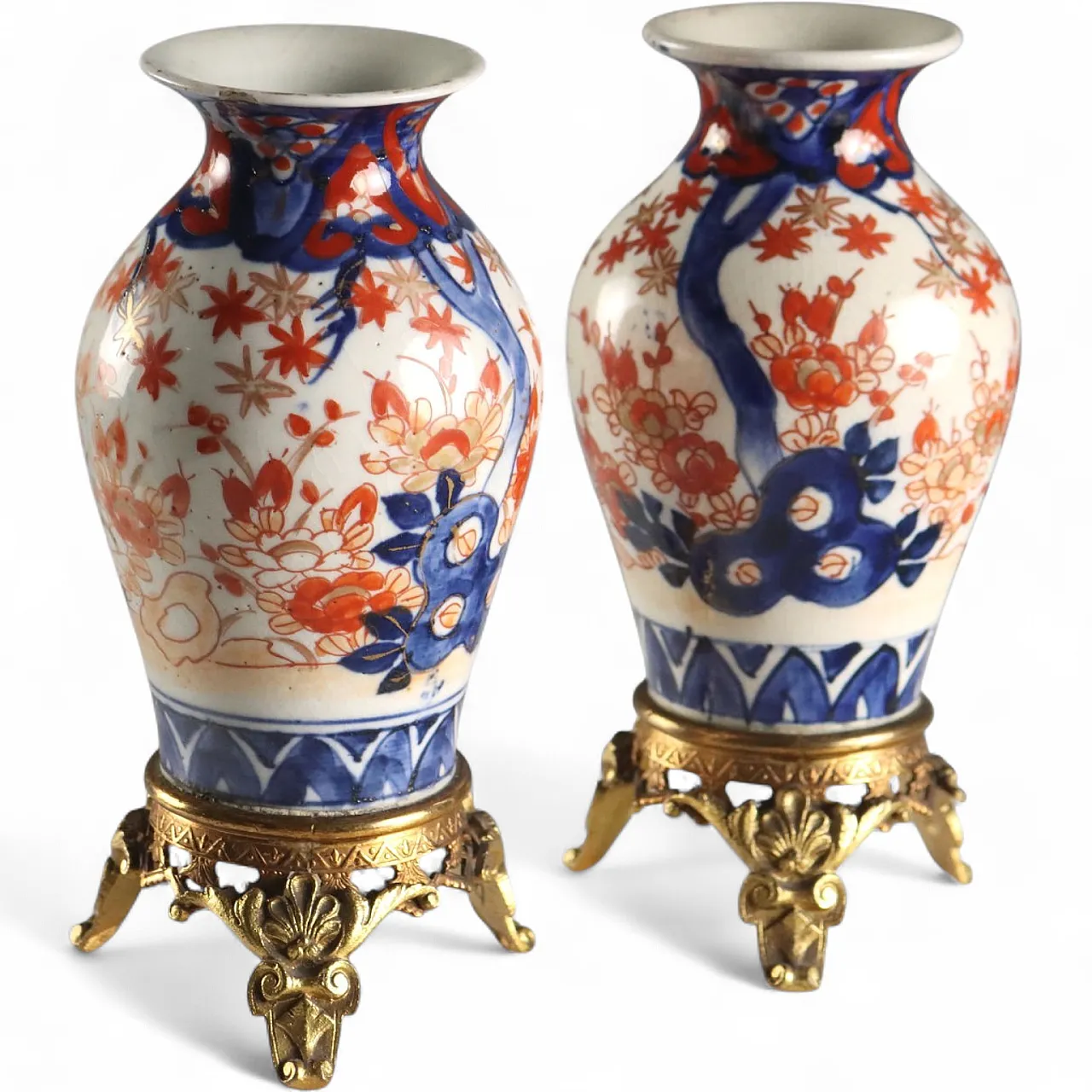 Pair of Imari jars, 20th century 9