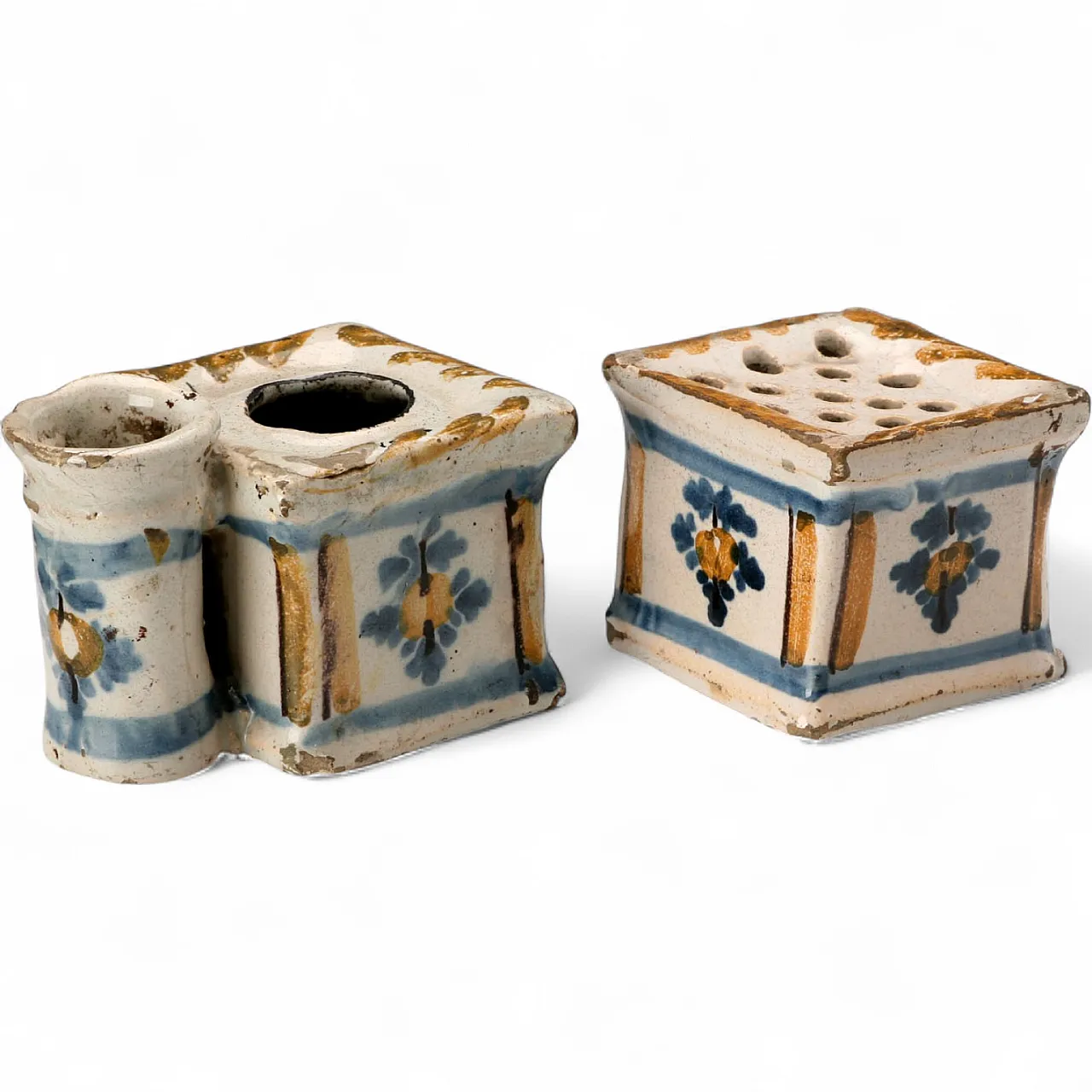 Majolica inkwell and powder spreader, 18th century 9