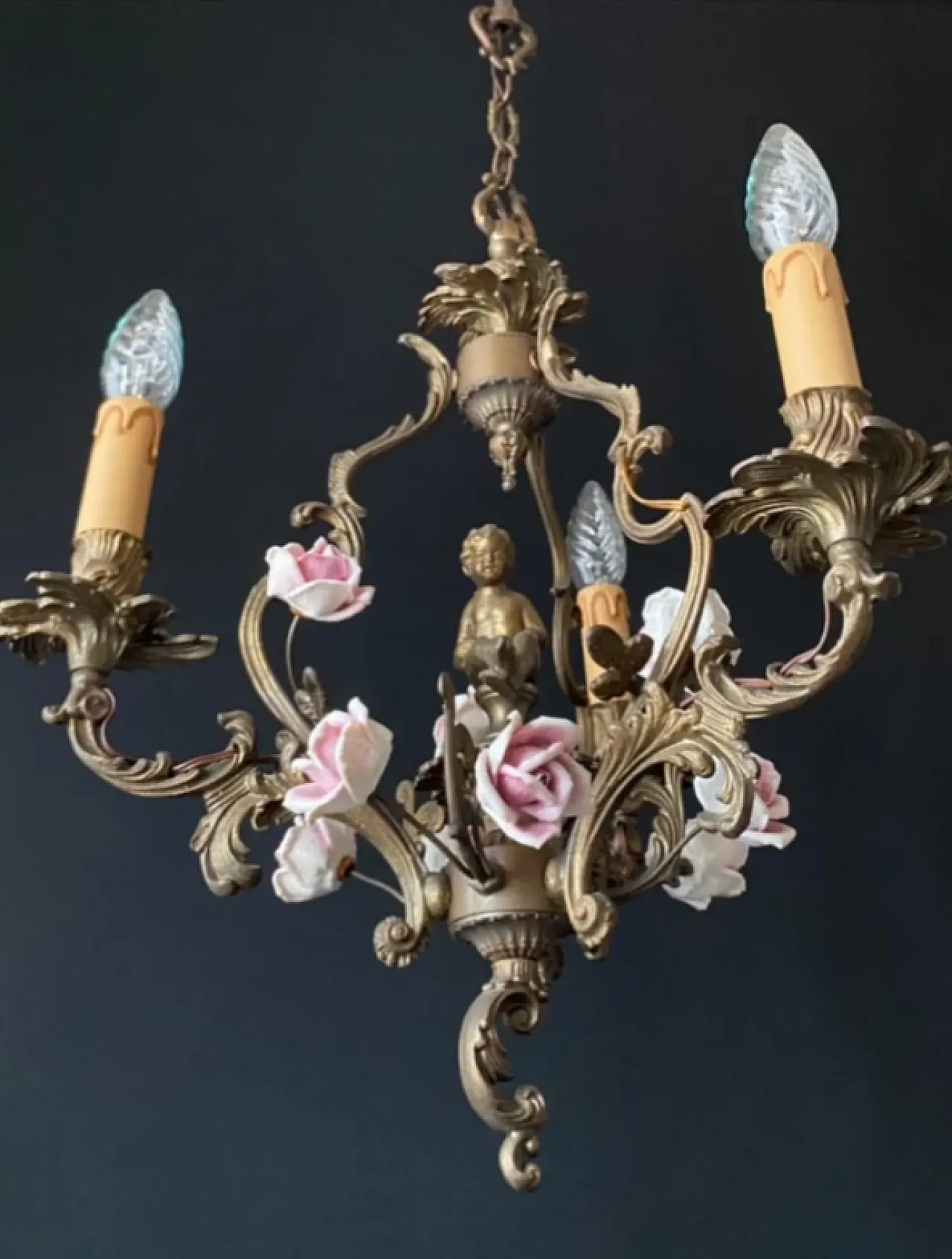 Lampadario in porcellana e ottone, anni '60 3