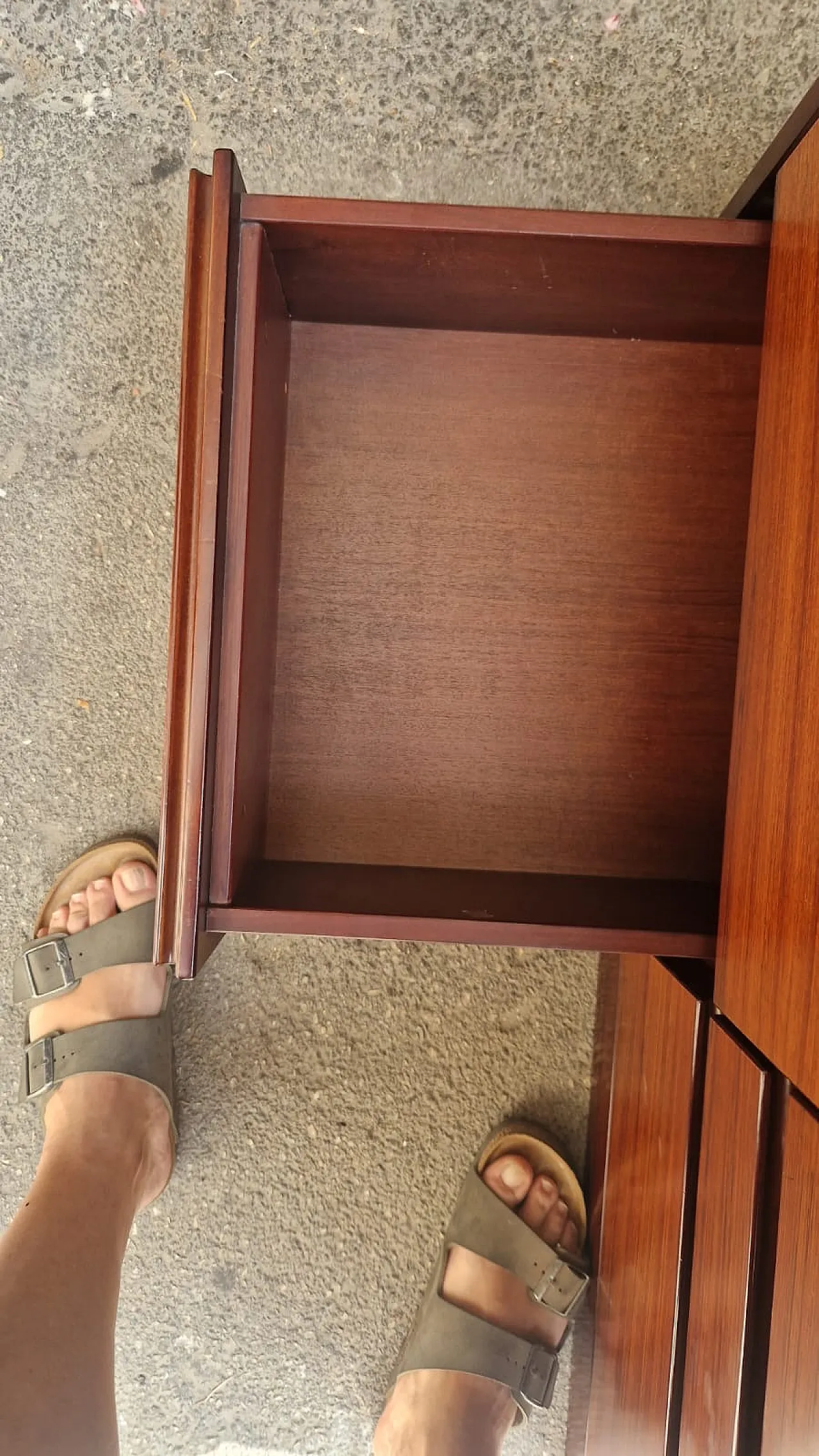 Cassettiera in legno con piano in marmo di Angelo Mangiarotti, anni '60 13