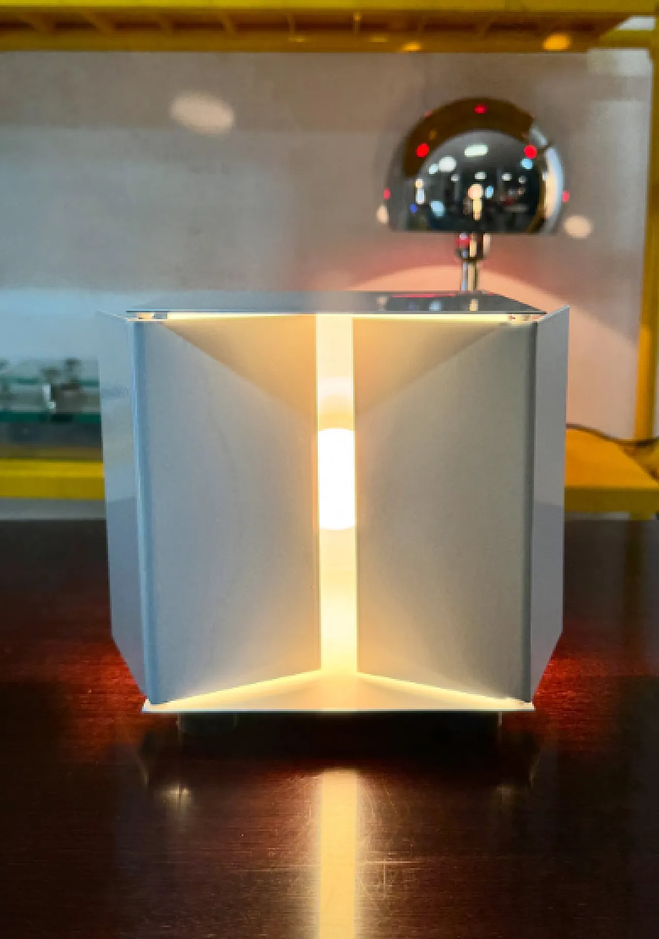 Paolo Tilche 3H superimposable cubic lamp, 1970s 8