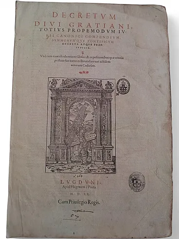 Decretum Divi Gratiani, legal work, 17th century