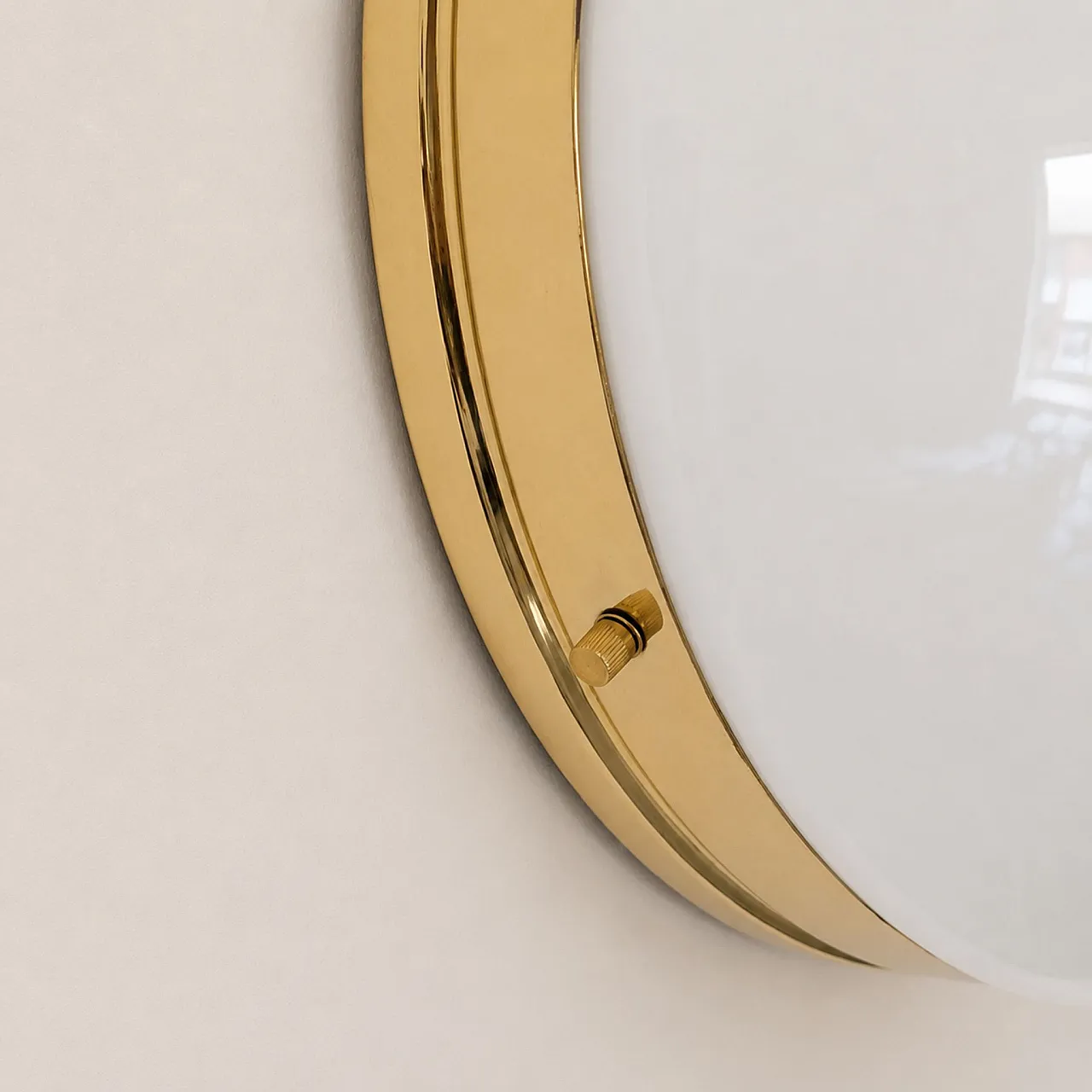 Pair of Stilnovo style opaline glass and brass wall lamps, 70s 2