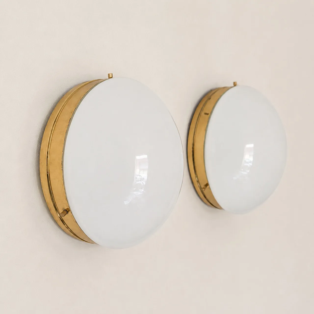 Pair of Stilnovo style opaline glass and brass wall lamps, 70s 5