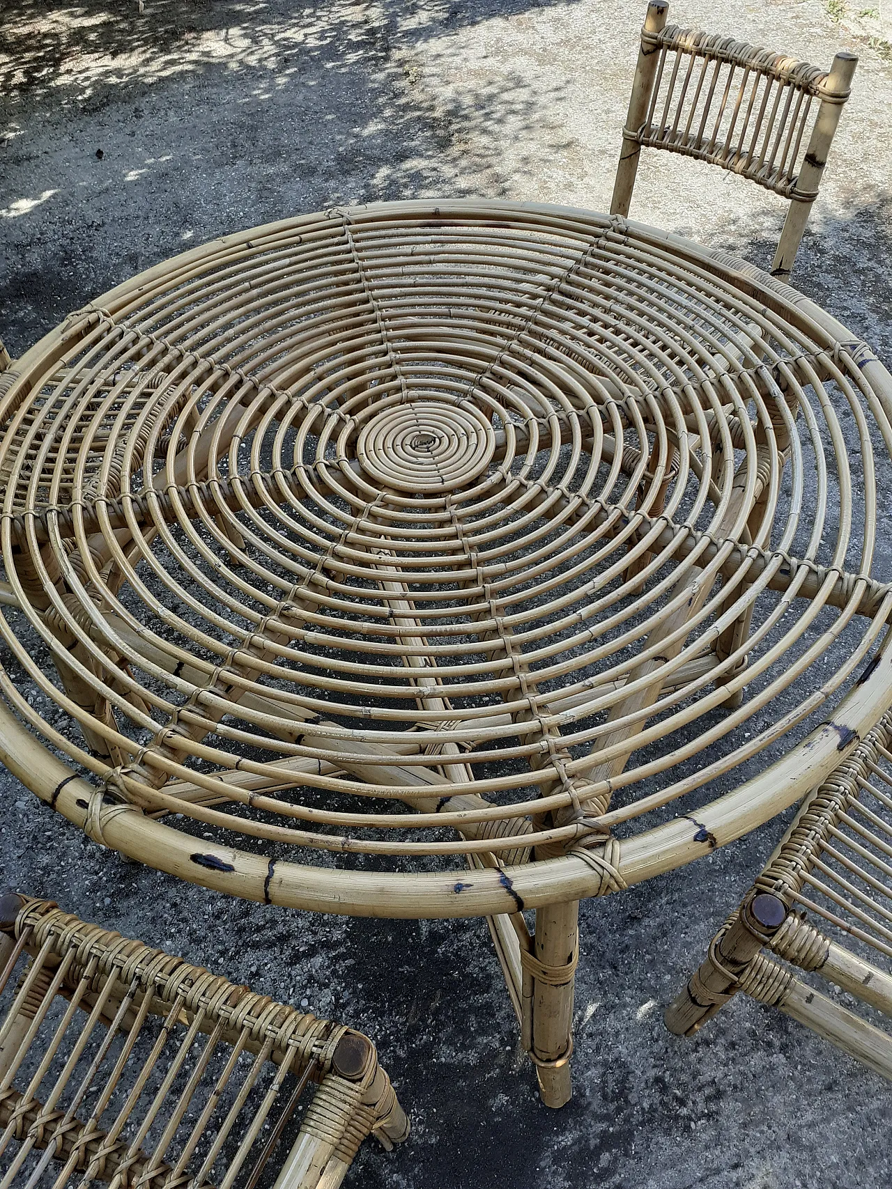 Table with 4 chairs in bamboo, 1970s 4