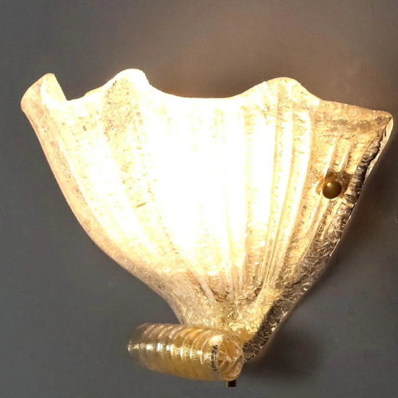 Shell shaped applique in Murano glass, 20th century 3