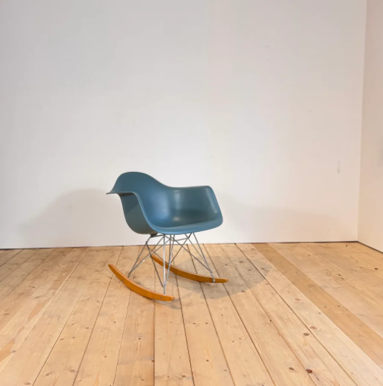 RAR chair di Charles Eames e Ray Eames per Vitra, 20th century 2
