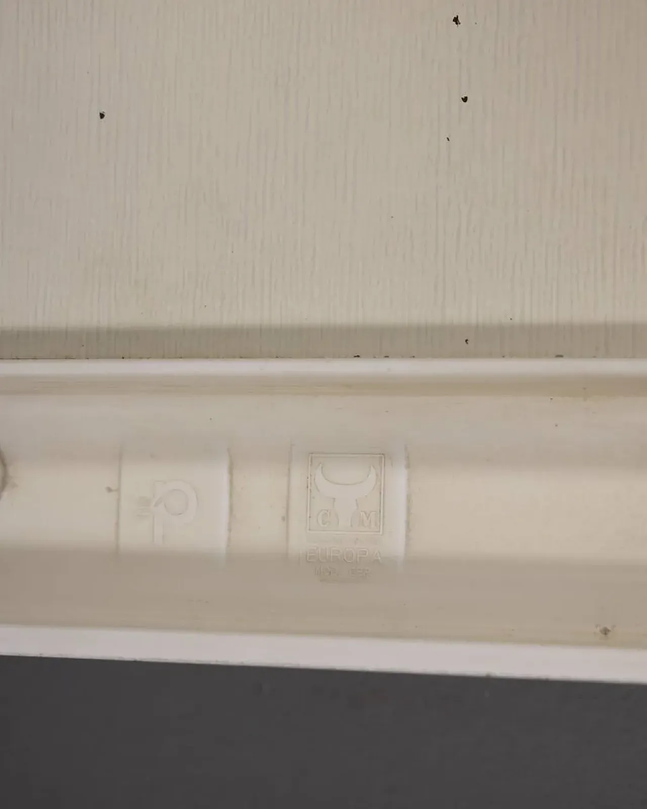 Specchio da parete in plastica con Carrara Matta, anni '70 8