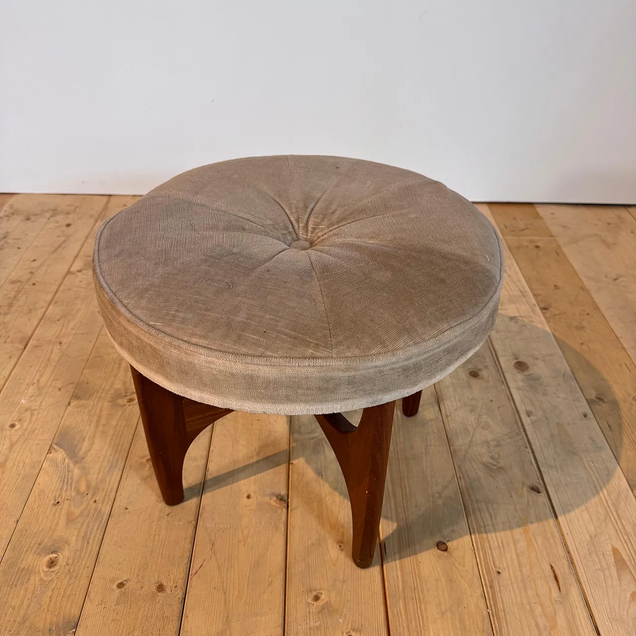 G Plan pouf in teak and fabric, 1960s 3