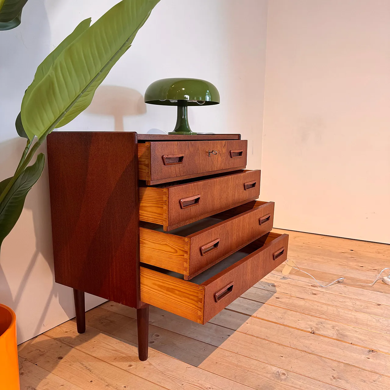 Danish Scandinavian modern teak chest of drawers, 1960s 6