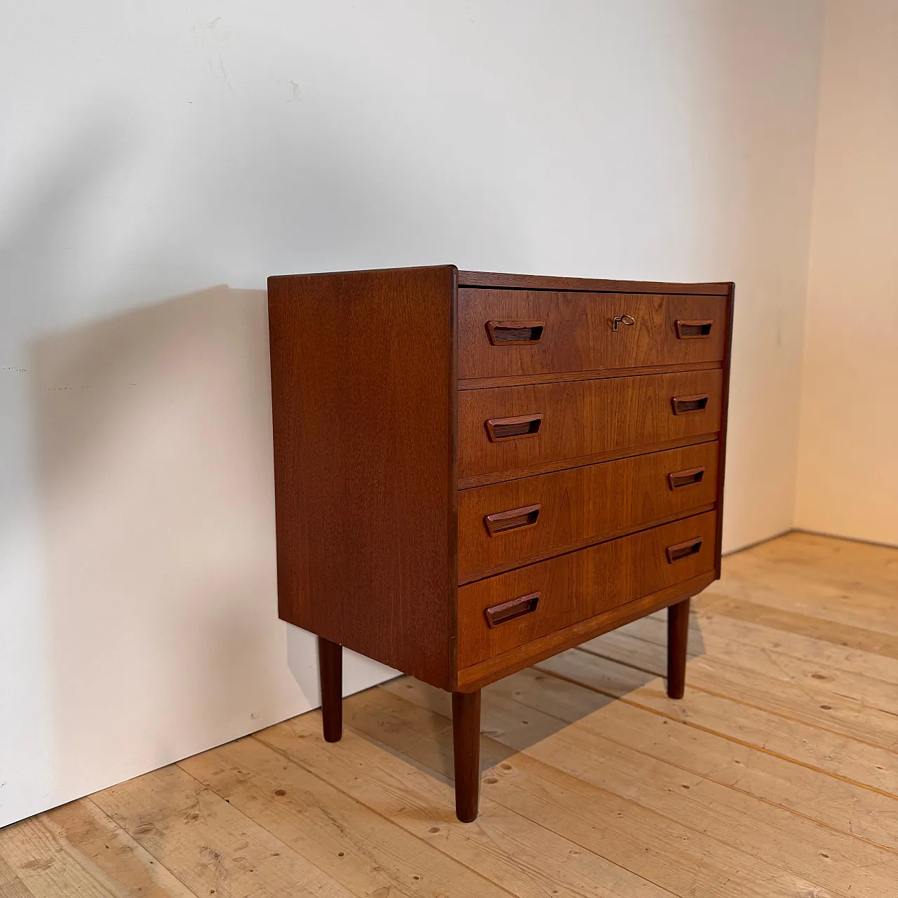 Danish Scandinavian modern teak chest of drawers, 1960s 9