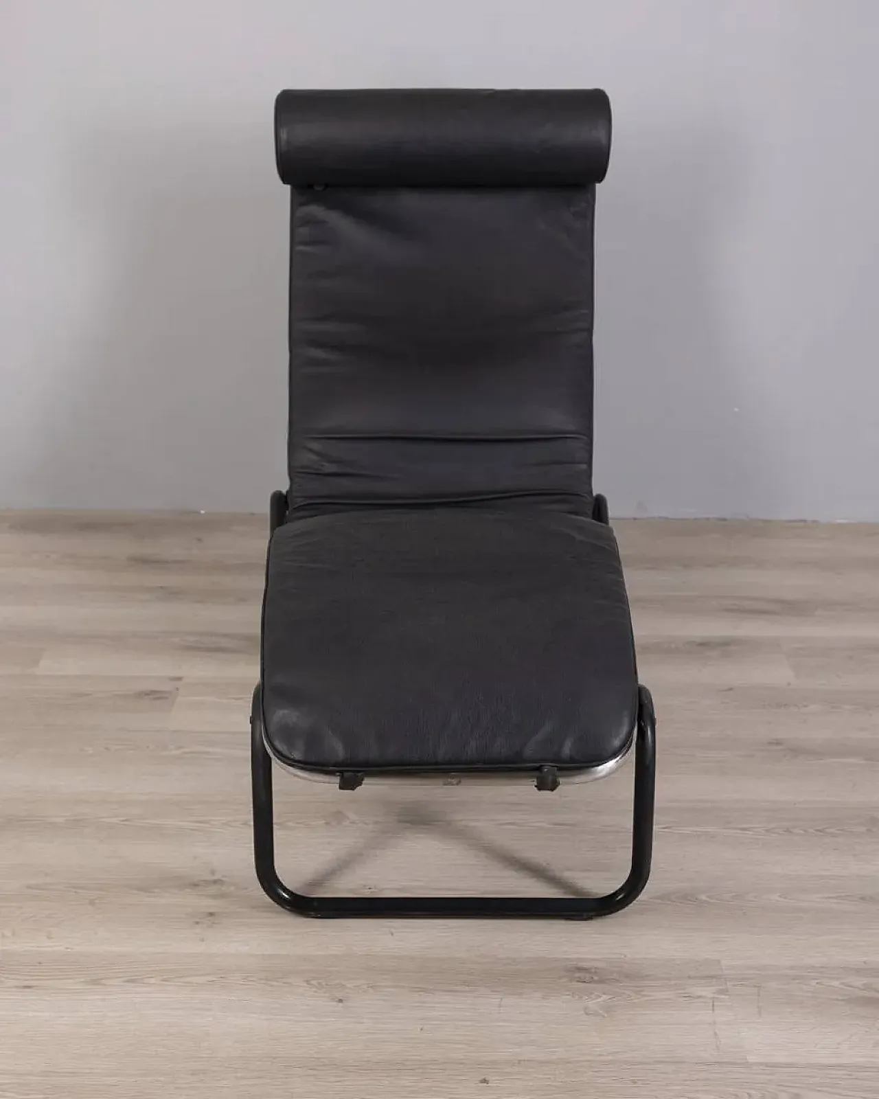 Chaise longue in metallo e pelle, anni '80 13