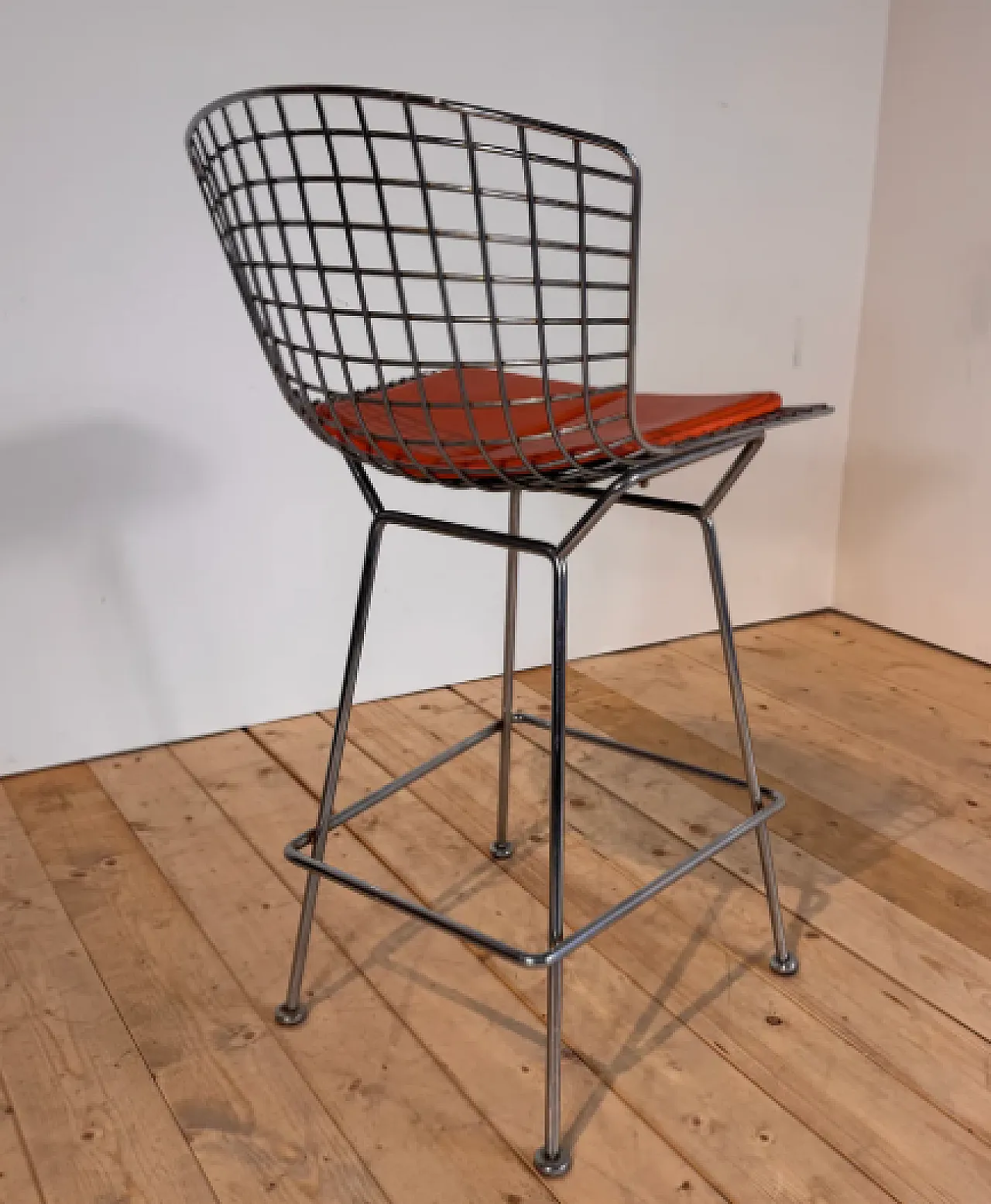 Harry Bertoia's bar stool for Knoll International, 1960s 3
