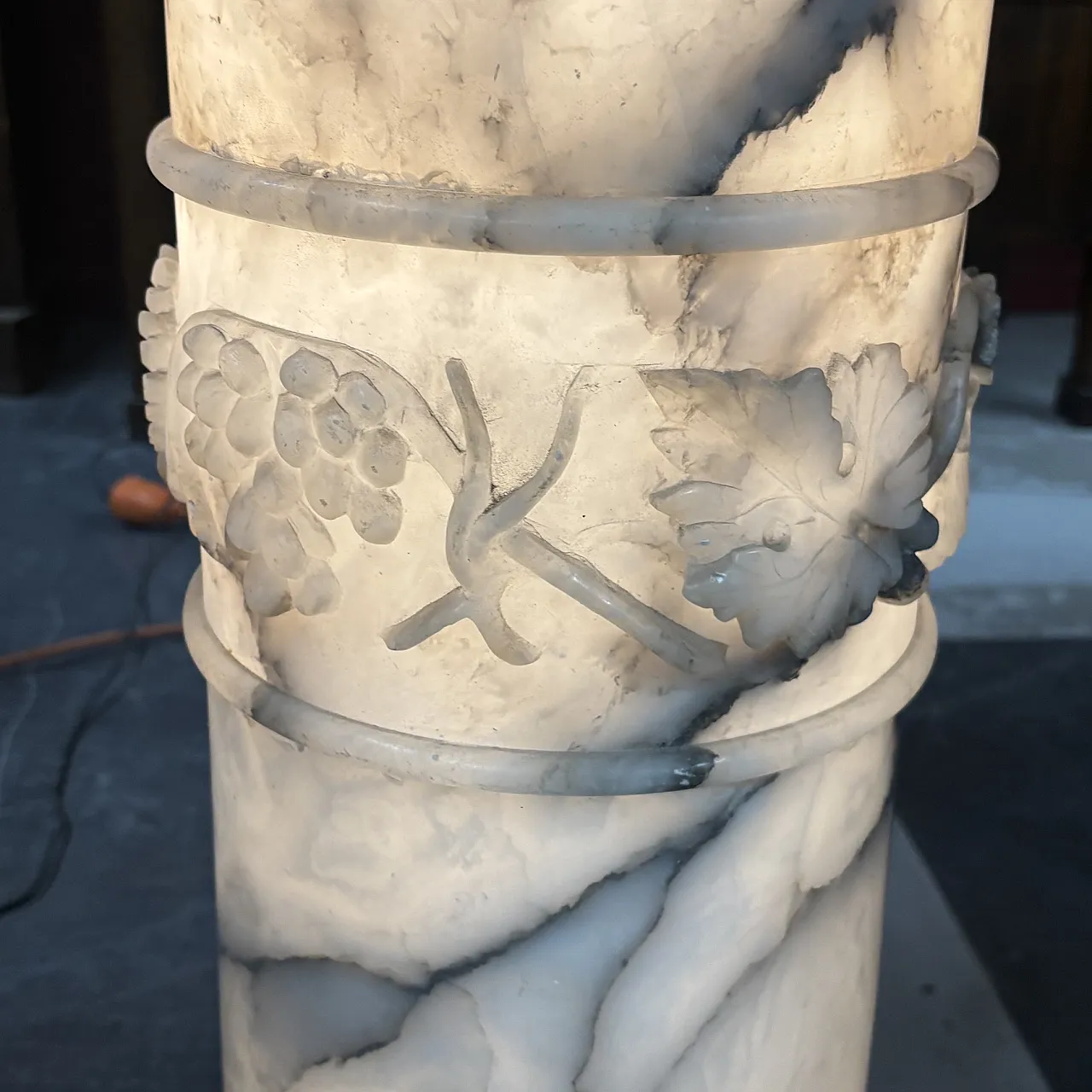 Art Nouveau alabaster lamp column, 1920s 3