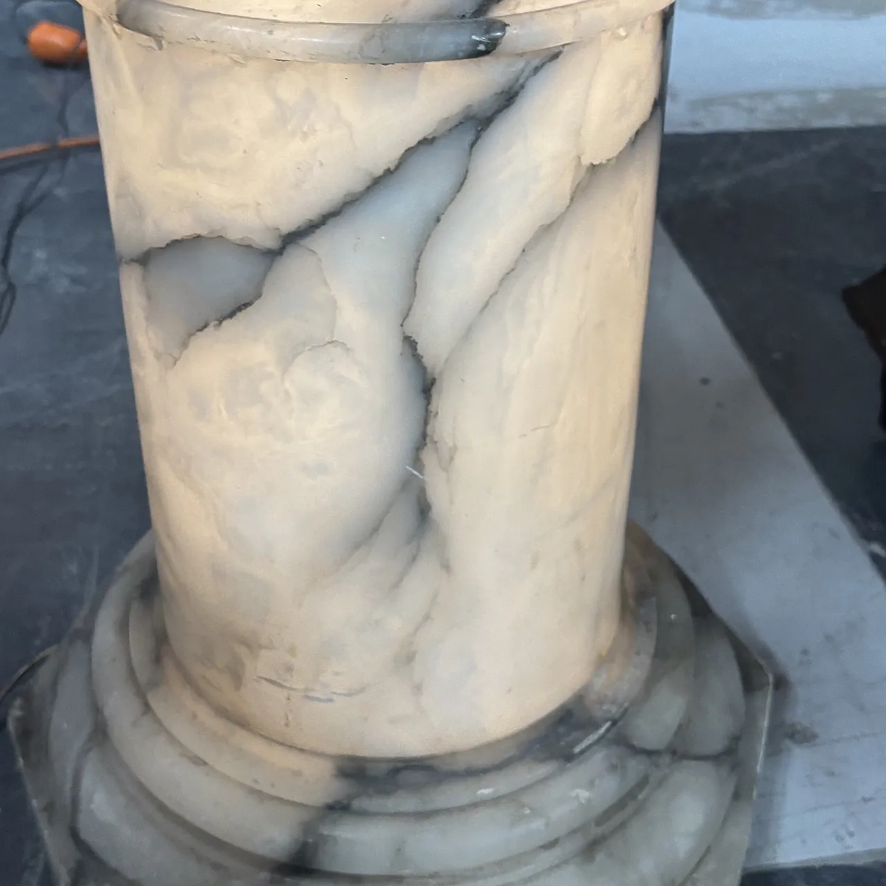 Art Nouveau alabaster lamp column, 1920s 4