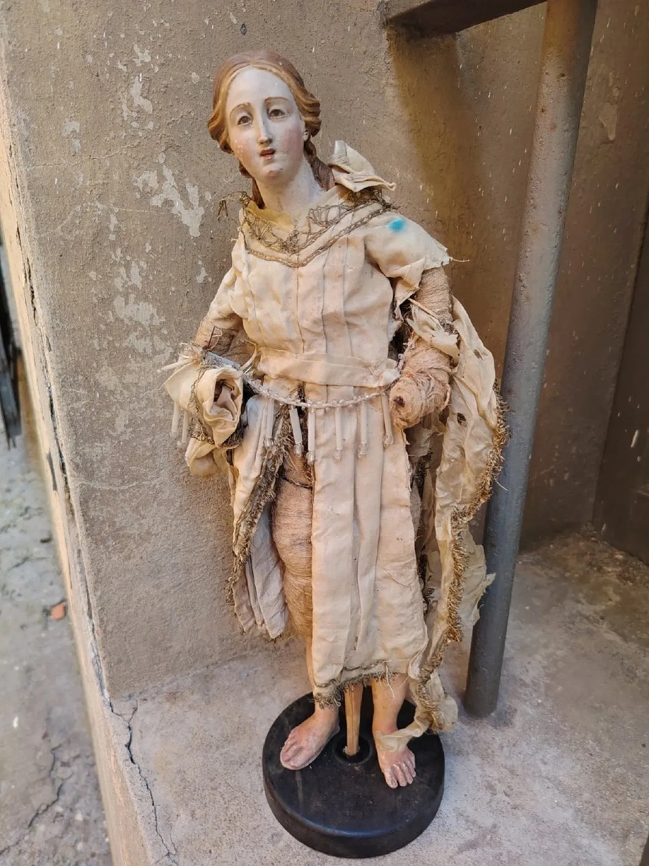 Virgin or Saint, sculpture, 18th century 9