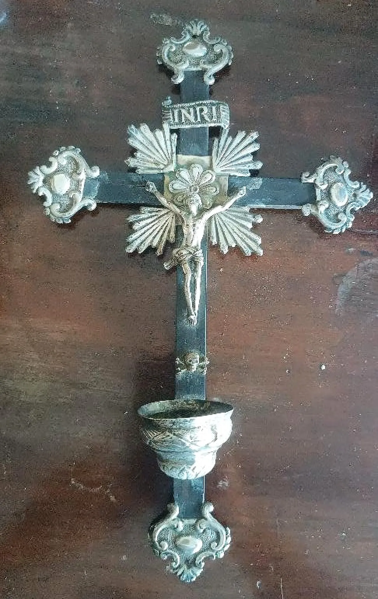 Silver wall crucifix, 19th century 3
