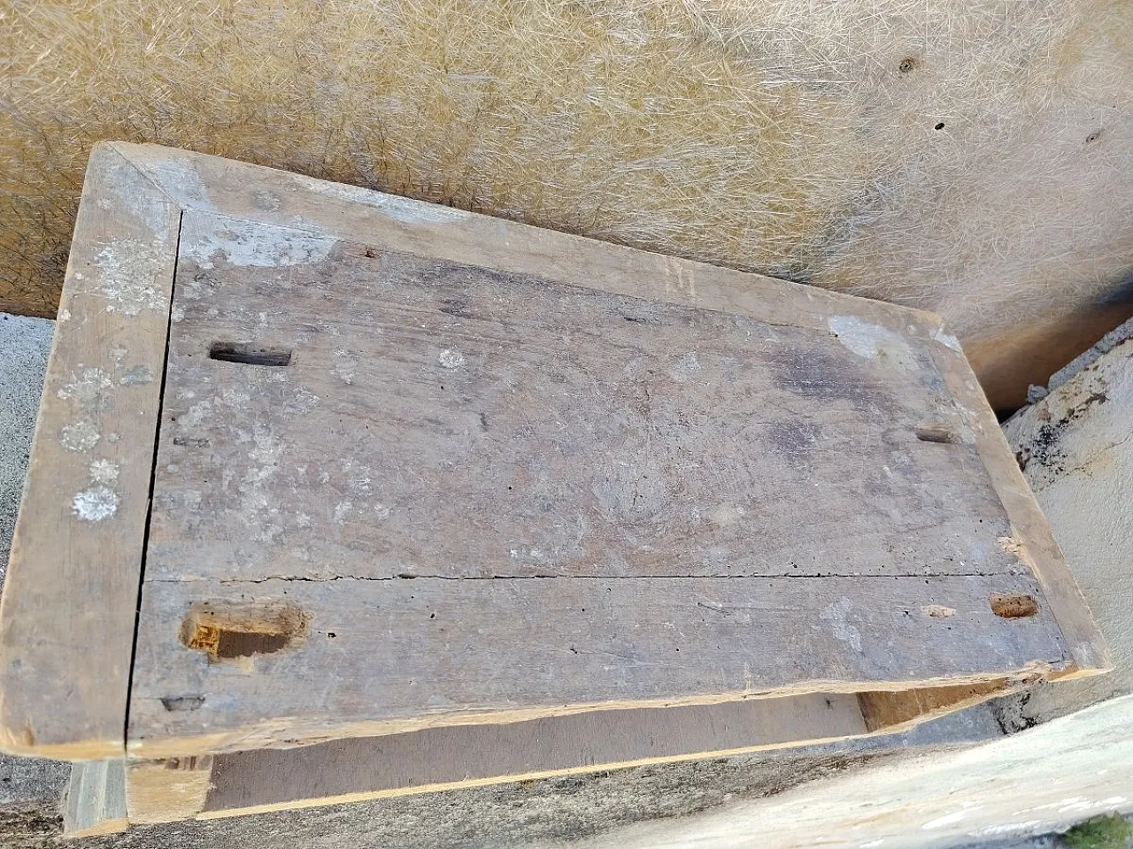 Base in legno laccato e dipinto, '700 1