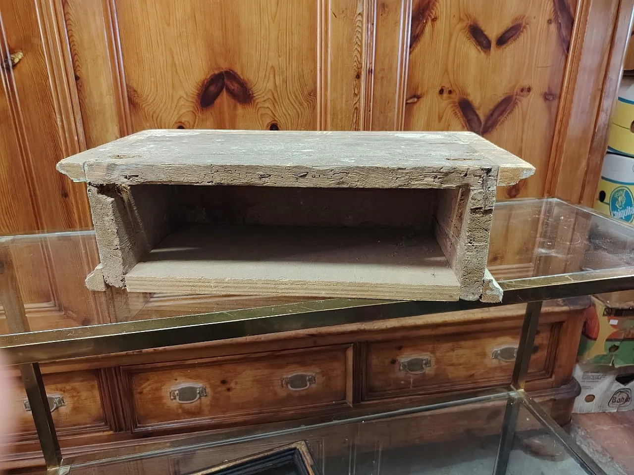 Base in legno laccato e dipinto, '700 8