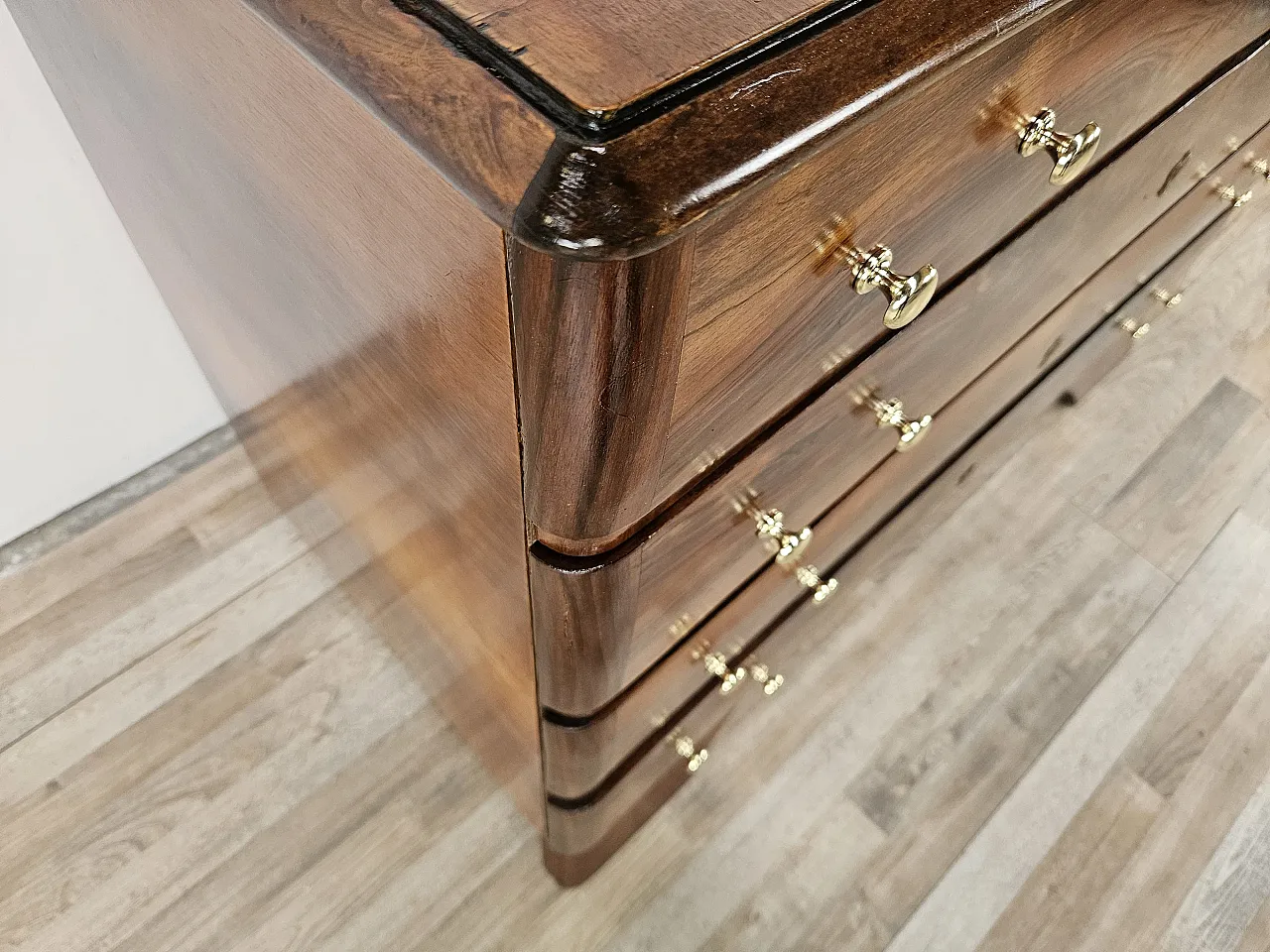 Comò Art Decò in piuma di noce e ottone 8
