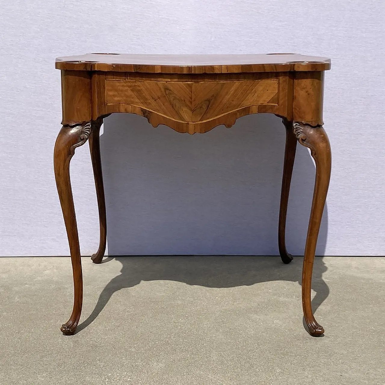 Venetian game table, 18th century 3