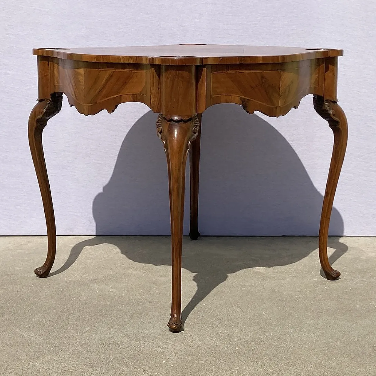 Venetian game table, 18th century 7