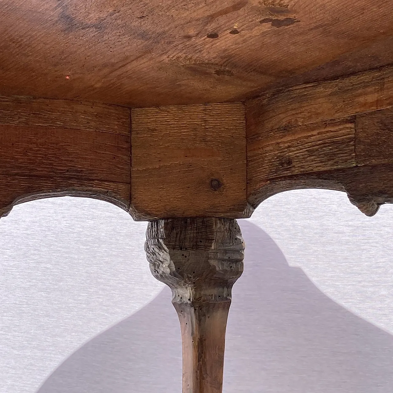 Venetian game table, 18th century 14