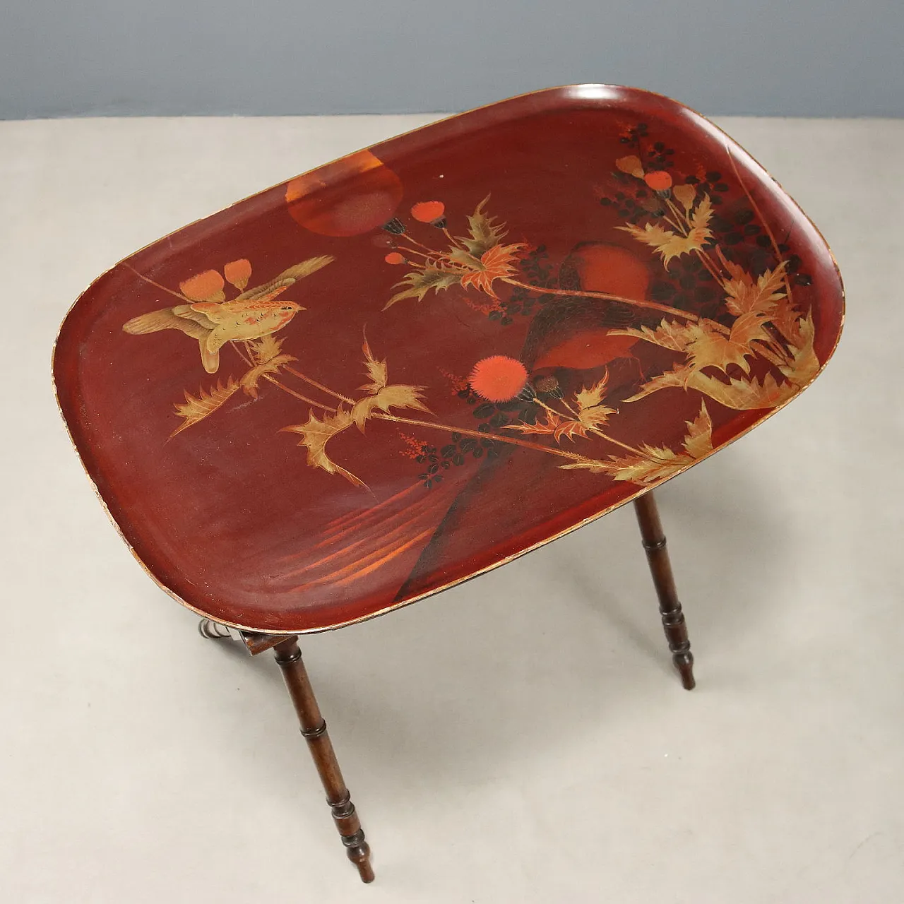 Tray coffee table in lacquered wood, 19th century 3