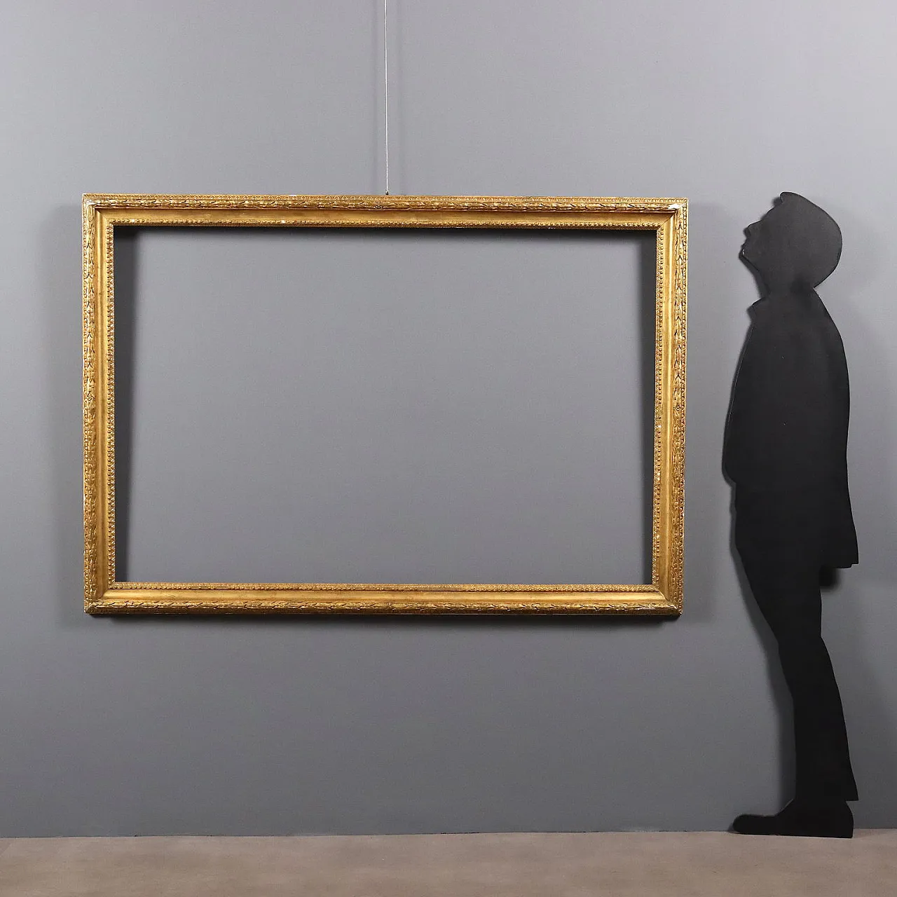 Carved and gilded wooden frame, 19th century 2