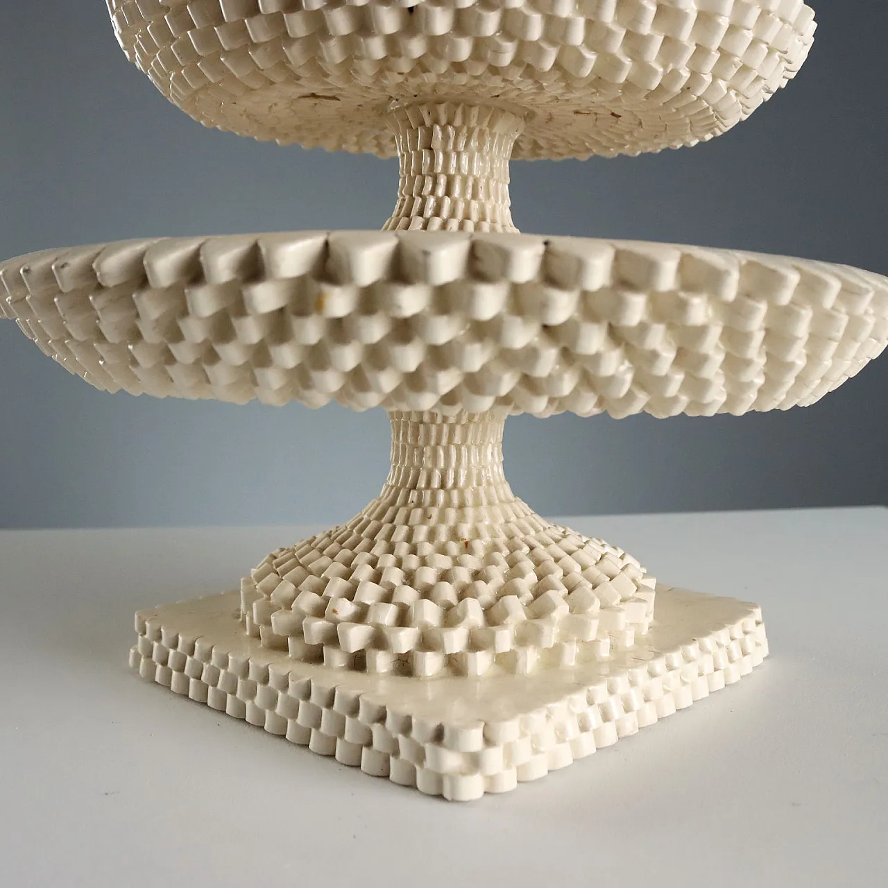 Pair of Neapolitan terraglia stands, 19th century 7