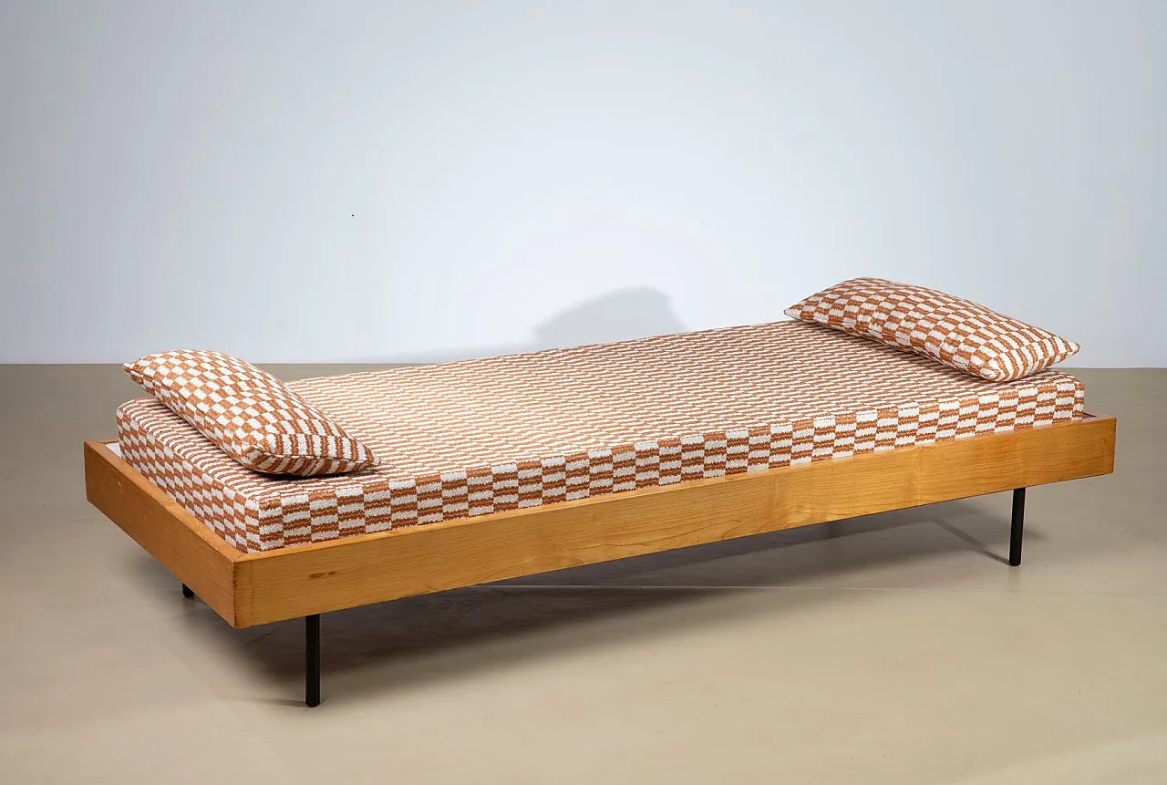 Mid-Century Modern daybed in beech and metal, 1950s 1